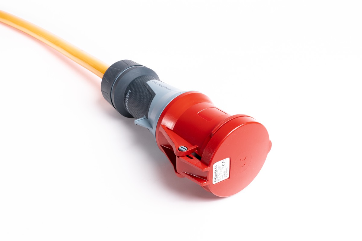 Konfektioniertes Kabel nach Mass mit CEE 63A 5P 400V