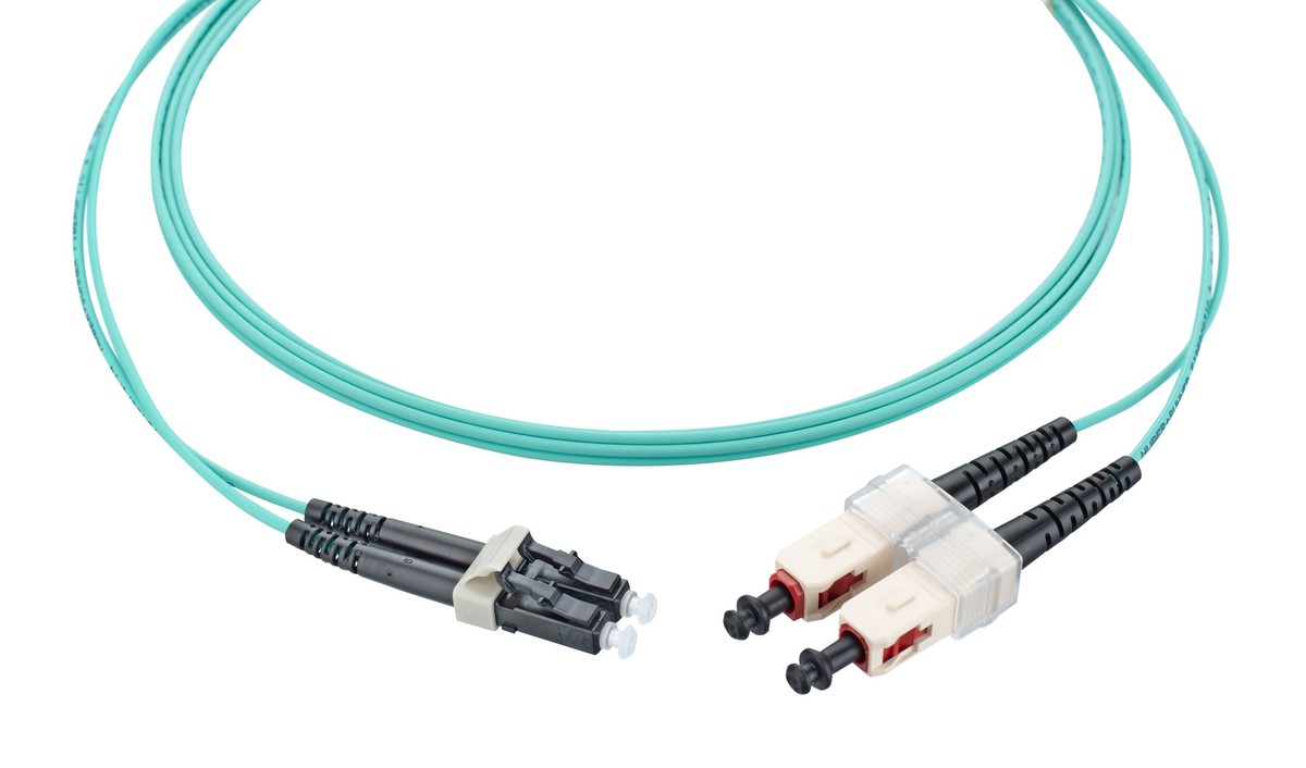 SWIT-VL Dupl. Fig.8 OM3 LC/SC tk 2.0m Inkl.Beschriftung