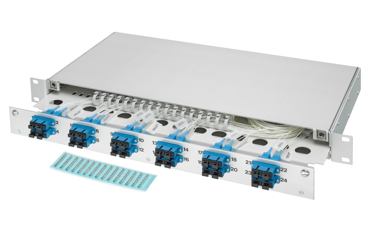 LWL 19" KEV 1HE ausz. 2xSC/Dupl. 9/125 komp.