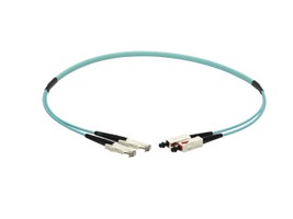 VL Dupl. Fig. 0 50/125 OM3 E2000/SC tk 8.0m