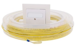 FTTH OTO-Hybrid UP 4xLC/APC 2xLC/APC Coupleur PYRAMIDE 10m