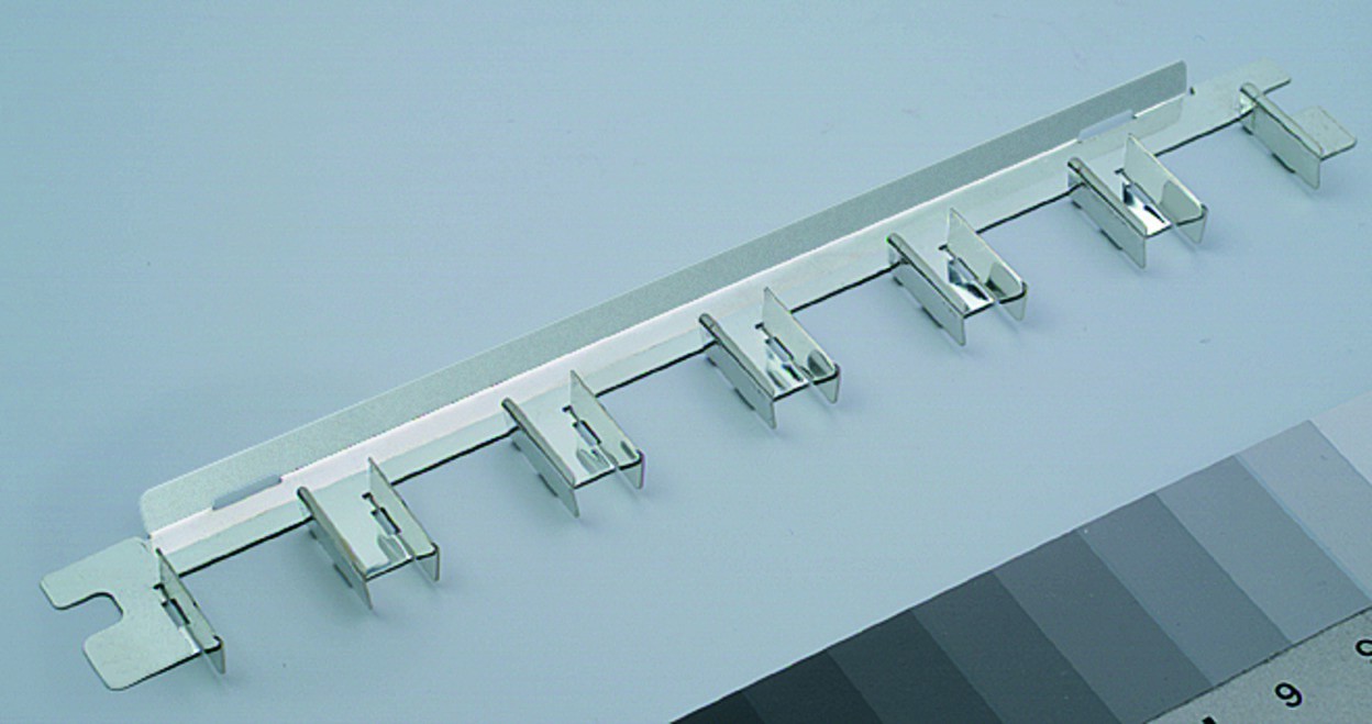 R&M Kit de mise à terre FN pr.élément univ. 6x1 port