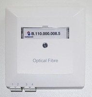 OTO 4/4 mit Pigtail's AP (RdM) bestückt mit 2 Duplex- Mittelstücken LC / APC