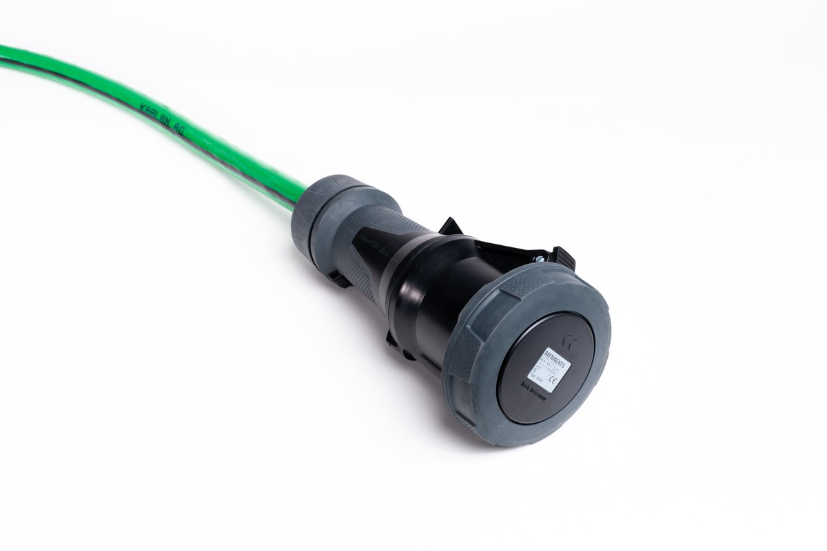 Alu Verlängerungskabel PUR Grün 5x16 konf. Stecker /Kupplung CEE 63A 5pol Schwarz 10m