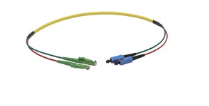 VL Dupl. Fig. 0 9/125 E2000APC/SC gb 7.0m