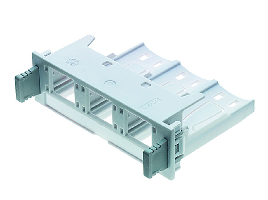 R&M Global Anschllussmodultr f.3xRJ45/s