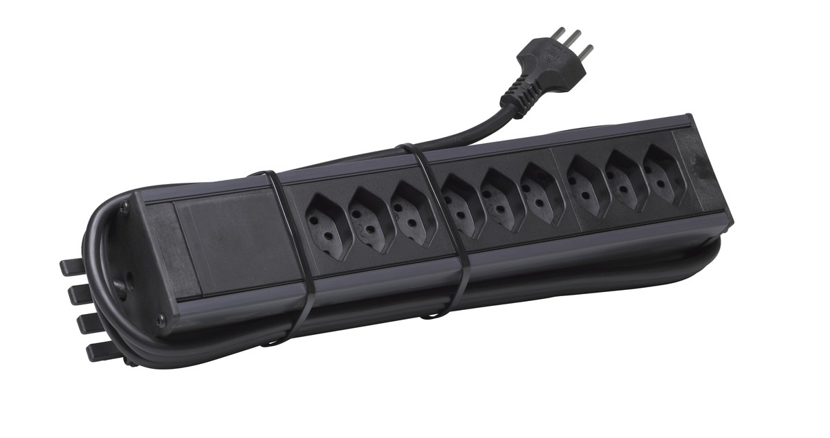 19"Steckdosenl. 9xTyp 13 sw schalter