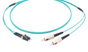 SWIT-VL Dupl. Fig. 0 50/125 OM3 SC/LC tk 10.mm Inkl. Beschriftung